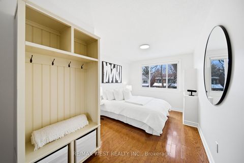 Photo 8 at 299 Armadale Avenue, Bloor West Village, Toronto