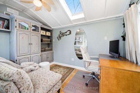 Photo 25 at 299 Armadale Avenue, Bloor West Village, Toronto