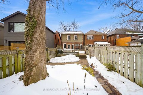 Photo 31 at 299 Armadale Avenue, Bloor West Village, Toronto