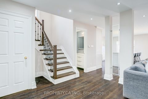 Photo 4 at 150 Brookmill Drive, Brownridge, Vaughan