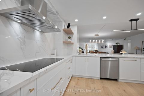 Photo 9 at 305 - 160 Frederick Street, Moss Park, Toronto