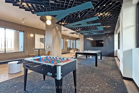 Photo 42 at D620 - 8 Beverley Glen Boulevard, Beverley Glen, Vaughan