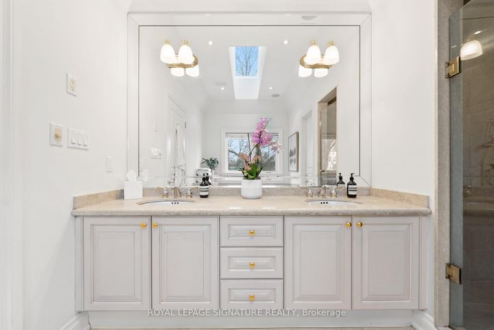 Photo 16 at 68 Carmichael Avenue, Nortown, Toronto