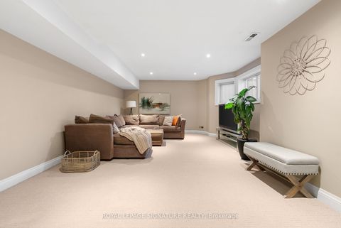 Photo 27 at 68 Carmichael Avenue, Nortown, Toronto