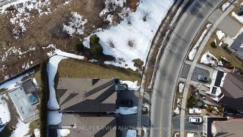 Photo 4 at 42 Lady Fenyrose Avenue, Patterson, Vaughan