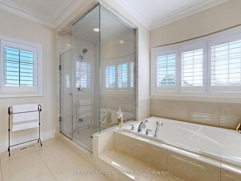 Photo 29 at 42 Lady Fenyrose Avenue, Patterson, Vaughan