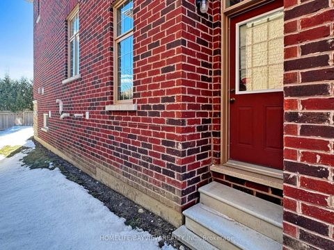 Photo 46 at 42 Lady Fenyrose Avenue, Patterson, Vaughan