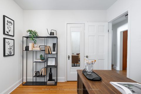 Photo 17 at 38 Anndale Road, Cliffside, Toronto