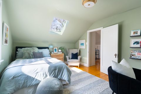 Photo 21 at 38 Anndale Road, Cliffside, Toronto