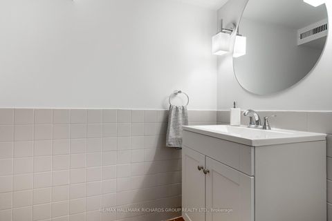 Photo 30 at 38 Anndale Road, Cliffside, Toronto