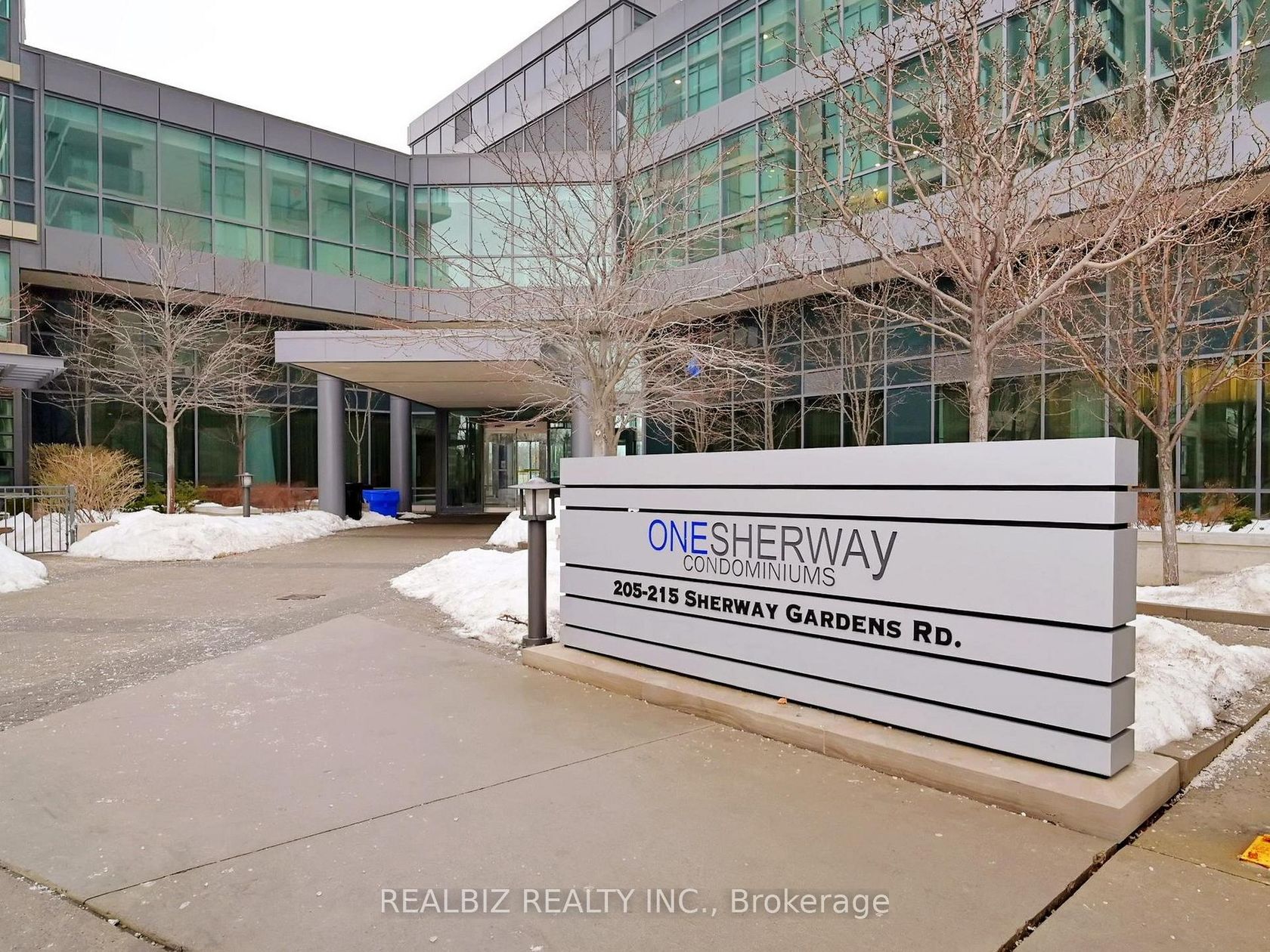 1507 - 215 Sherway Gardens Road, City Centre West, Toronto by Loree Meneguzzi Real Estate 1507 - 215 Sherway Gardens Road, City Centre West, Toronto