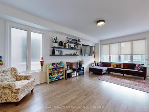 Photo 6 at 28 Gemini Drive, Rural Barrie Southeast, Barrie