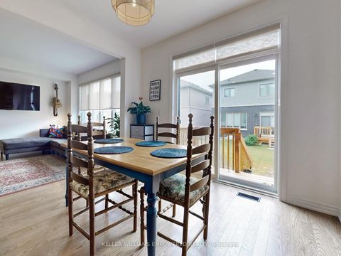 Photo 13 at 28 Gemini Drive, Rural Barrie Southeast, Barrie