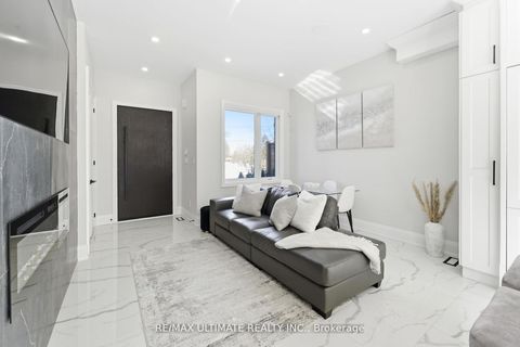 Photo 9 at 31 Flindon Road N, Pelmo Park W5, Toronto