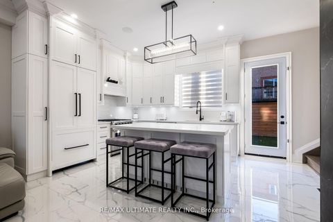 Photo 12 at 31 Flindon Road N, Pelmo Park W5, Toronto