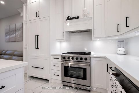 Photo 14 at 31 Flindon Road N, Pelmo Park W5, Toronto