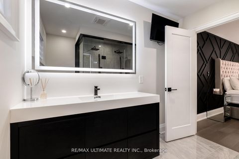 Photo 25 at 31 Flindon Road N, Pelmo Park W5, Toronto