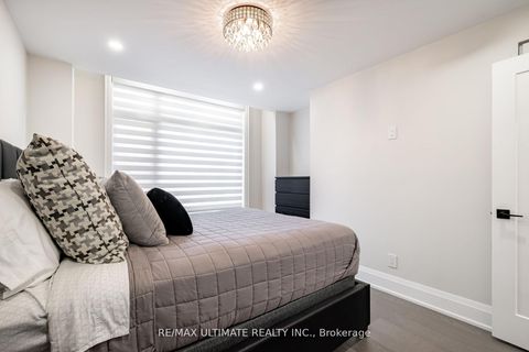 Photo 27 at 31 Flindon Road N, Pelmo Park W5, Toronto