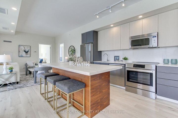 Photo 13 at 609 - 3237 Bayview Avenue, Steeles, Toronto