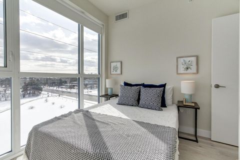 Photo 31 at 609 - 3237 Bayview Avenue, Steeles, Toronto