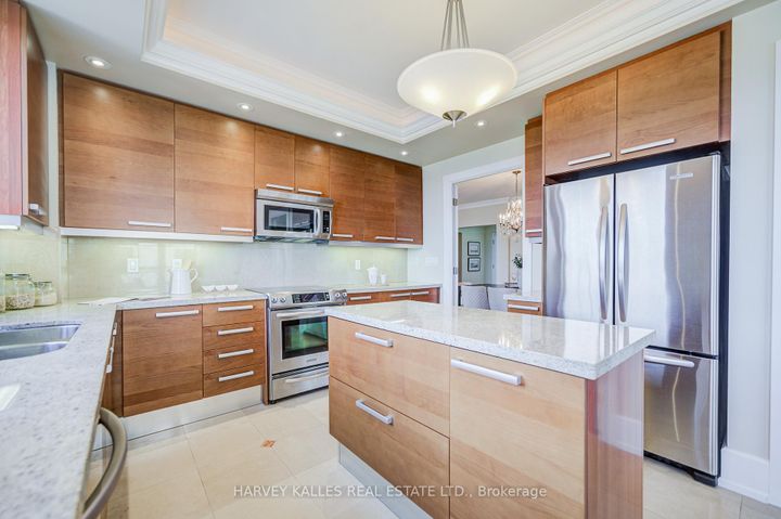 Photo 15 at 1602B - 660 Sheppard Avenue E, Bayview Village, Toronto