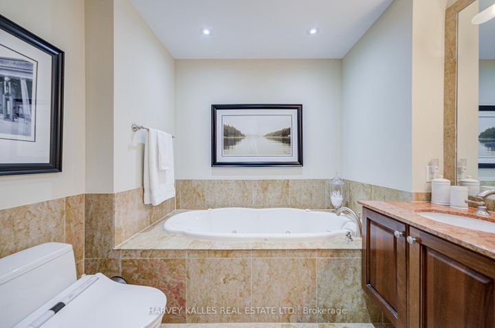 Photo 29 at 1602B - 660 Sheppard Avenue E, Bayview Village, Toronto