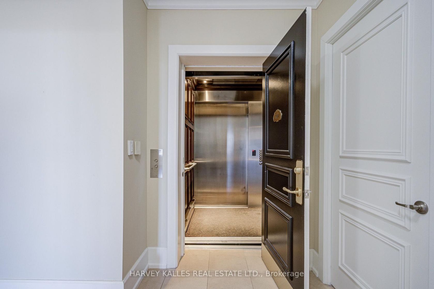 1602B - 660 Sheppard Avenue E, Bayview Village, Toronto 