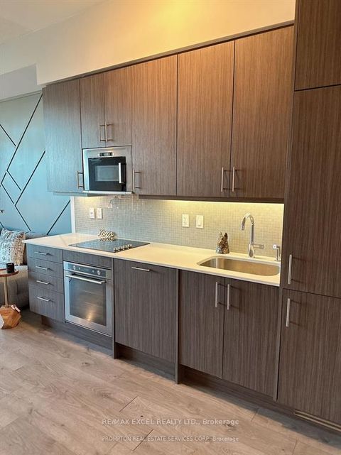 Photo 6 at 503 - 297 College Street, Chinatown, Toronto