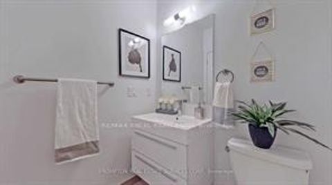 Photo 13 at 503 - 297 College Street, Chinatown, Toronto