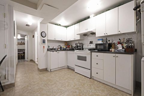 Photo 35 at 20 Ashdale Avenue, Coxwell, Toronto