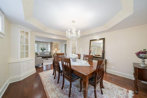 Photo 10 at 82 Brooke Avenue, Nortown, Toronto