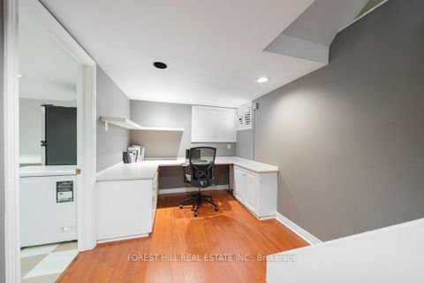 Photo 31 at 82 Brooke Avenue, Nortown, Toronto