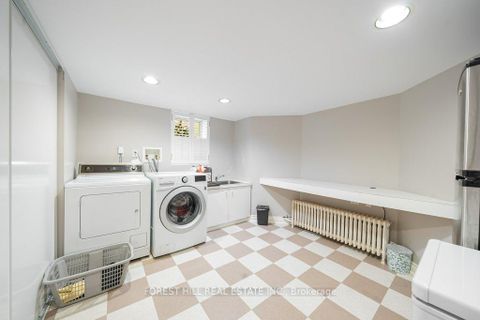 Photo 34 at 82 Brooke Avenue, Nortown, Toronto