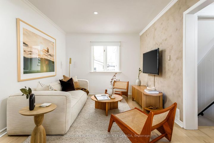 Photo 13 at 92 Delma Drive, Alderwood, Toronto