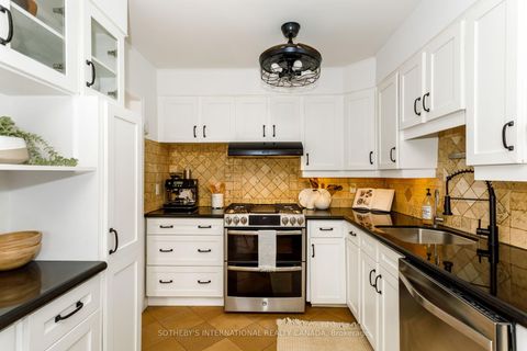 Photo 5 at 92 Delma Drive, Alderwood, Toronto