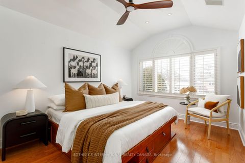 Photo 19 at 92 Delma Drive, Alderwood, Toronto