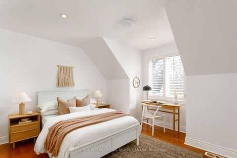 Photo 24 at 92 Delma Drive, Alderwood, Toronto