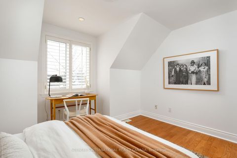 Photo 26 at 92 Delma Drive, Alderwood, Toronto