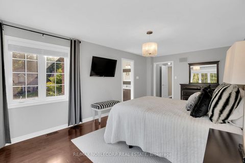 Photo 28 at 25 Aztec Court, Westbrook, Richmond Hill