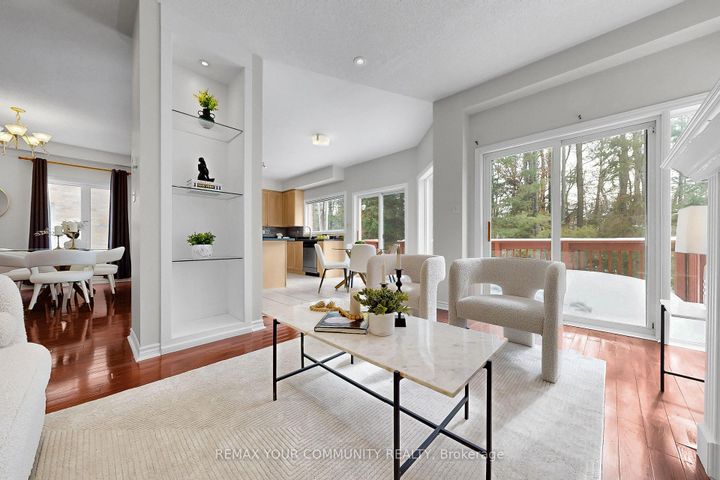 Photo 10 at 111 Worthington Avenue, Oak Ridges Lake Wilcox, Richmond Hill