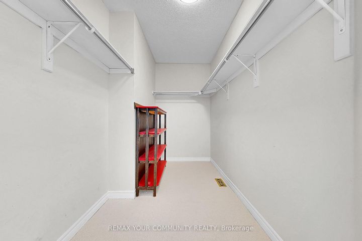 Photo 20 at 111 Worthington Avenue, Oak Ridges Lake Wilcox, Richmond Hill