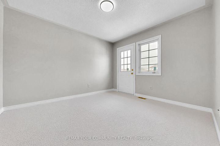 Photo 24 at 111 Worthington Avenue, Oak Ridges Lake Wilcox, Richmond Hill