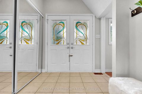 Photo 5 at 111 Worthington Avenue, Oak Ridges Lake Wilcox, Richmond Hill