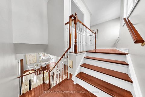 Photo 15 at 111 Worthington Avenue, Oak Ridges Lake Wilcox, Richmond Hill