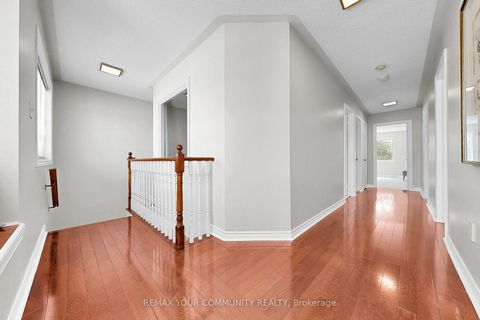 Photo 16 at 111 Worthington Avenue, Oak Ridges Lake Wilcox, Richmond Hill