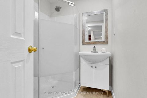 Photo 30 at 111 Worthington Avenue, Oak Ridges Lake Wilcox, Richmond Hill