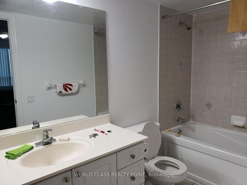 Photo 6 at 408 - 61 Town Centre Court, Bendale, Toronto