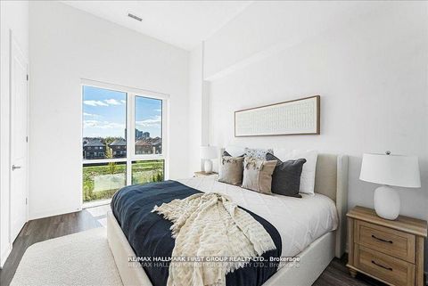 Photo 16 at 409 - 385 Arctic Red Drive, Windfields, Oshawa