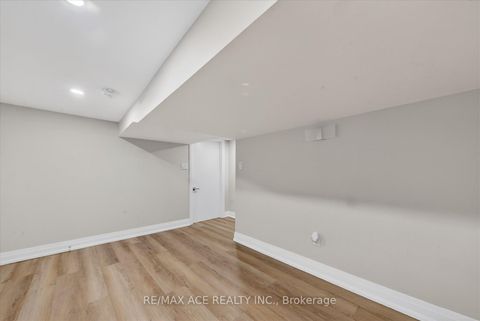 Photo 22 at 37 Secord Avenue, Crescent Town, Toronto