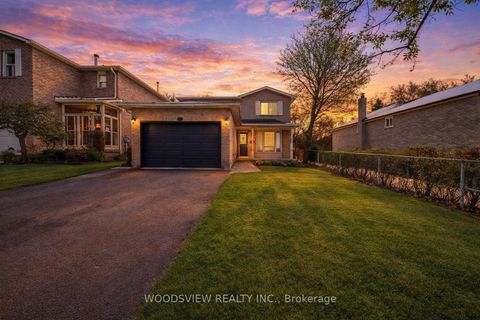 Photo 0 at 29 Misty Moor Drive, South Richvale, Richmond Hill